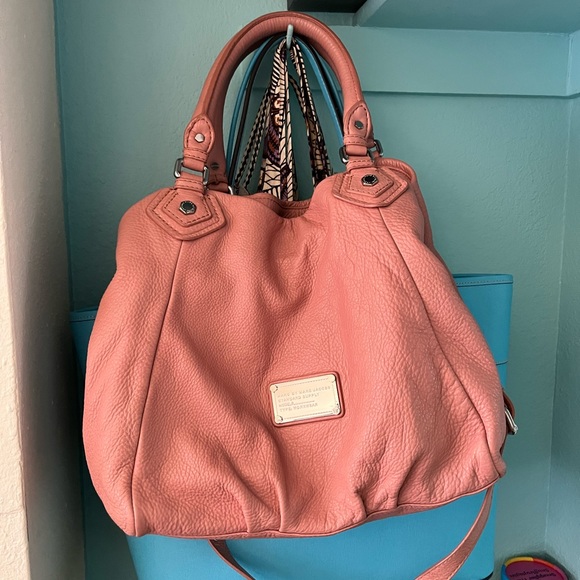 Meet your Posher, Susan - Picture 3 of 3